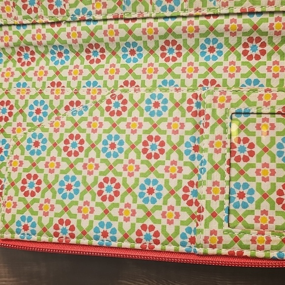 Vera Bradley Colorful Paisley Travel Organizer - Picture 6 of 7